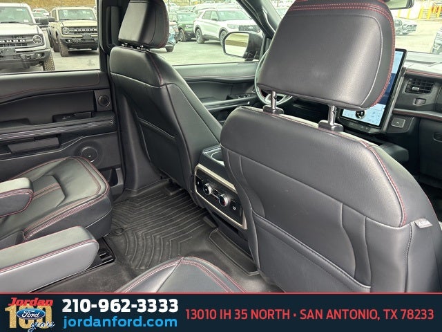 2024 Ford Expedition Limited Stealth Edition