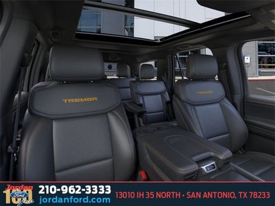 2025 Ford Expedition Tremor