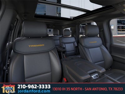 2025 Ford Expedition Tremor