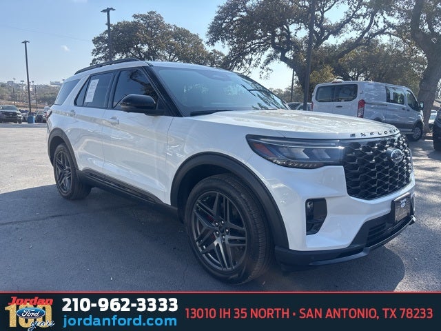 2025 Ford Explorer ST
