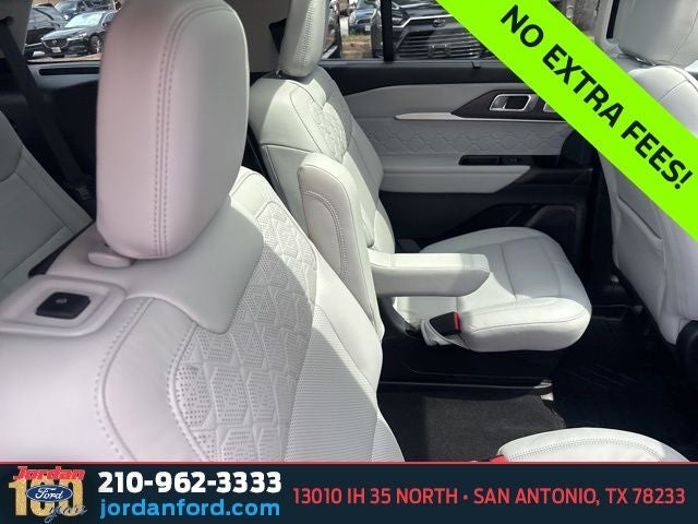 2025 Ford Explorer Platinum