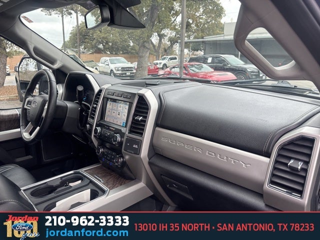 2019 Ford F-250SD Lariat