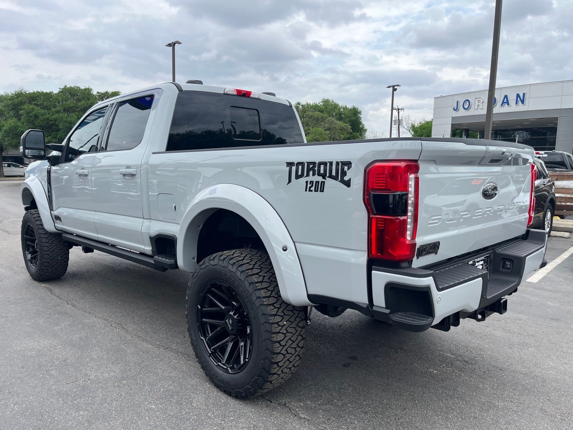 2026 Ford F-250SD Lariat