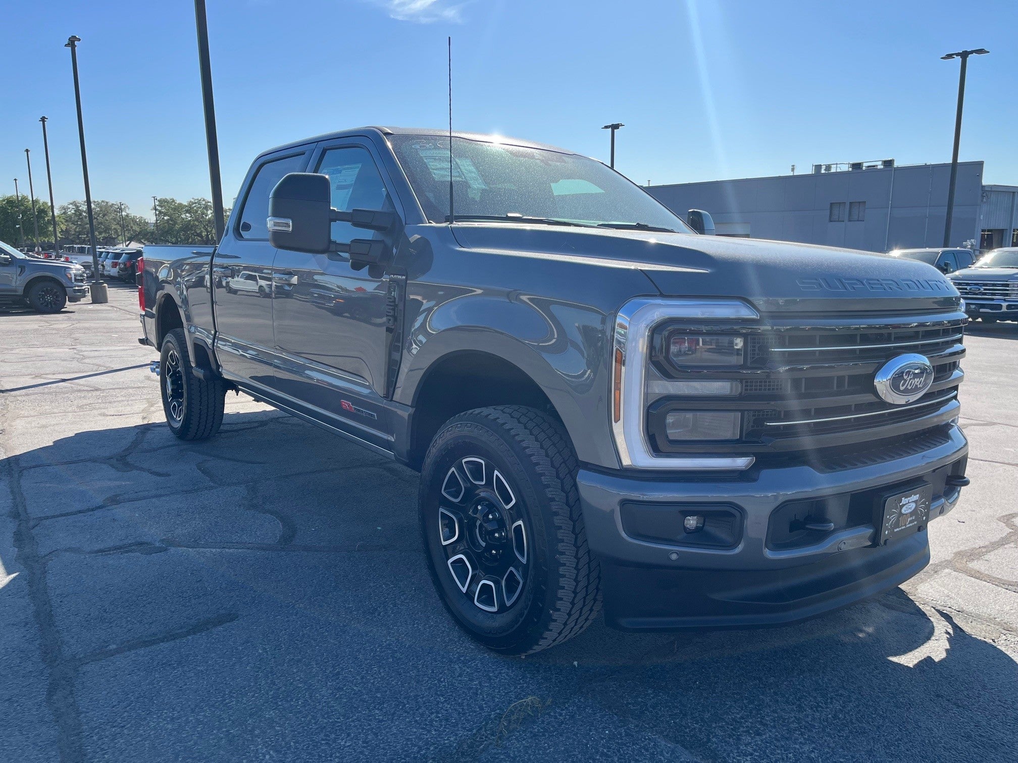 2025 Ford F-250SD Platinum