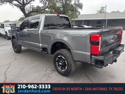 2025 Ford F-250SD Lariat
