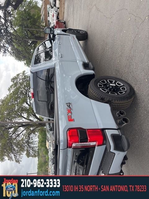 2025 Ford F-250SD Platinum