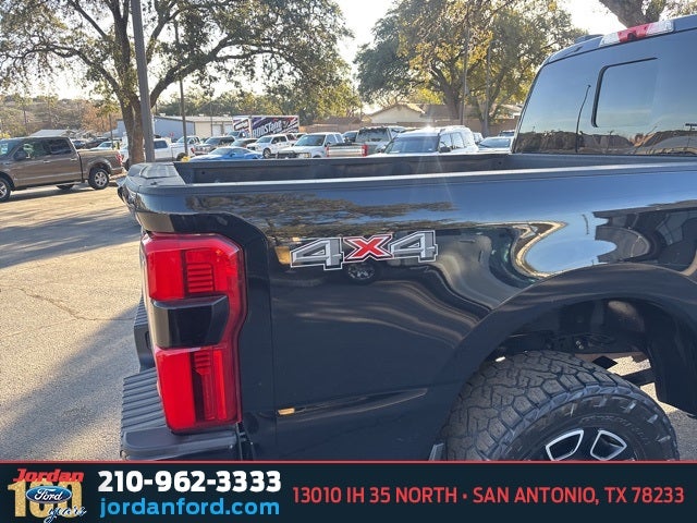 2023 Ford F-250SD Platinum