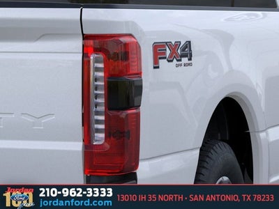 2026 Ford F-350SD Lariat