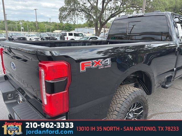 2024 Ford F-350SD Lariat