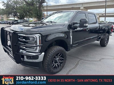 2024 Ford F-350SD Lariat