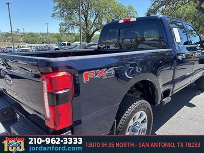 2024 Ford F-350SD Lariat