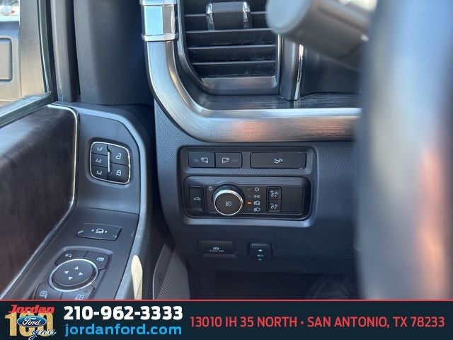 2024 Ford F-350SD Lariat