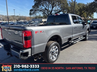 2024 Ford F-350SD Lariat