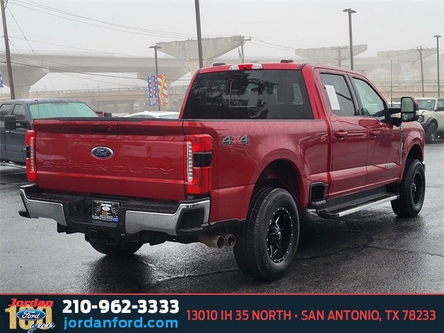 2023 Ford F-350SD Lariat