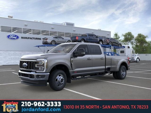 2026 Ford F-350SD Lariat DRW