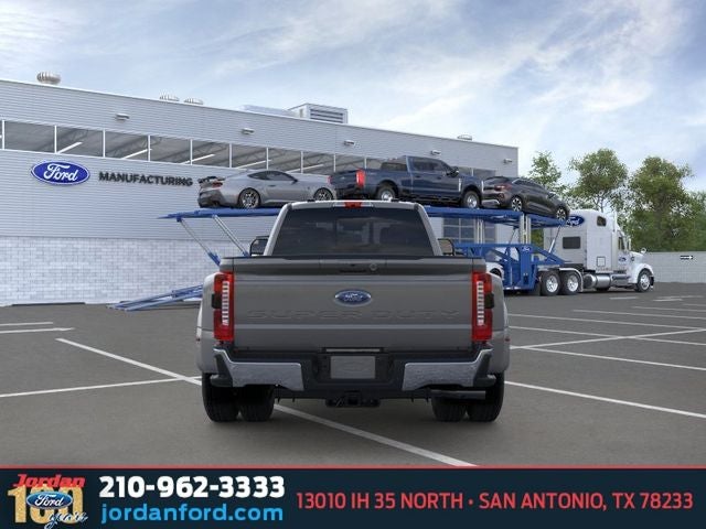 2026 Ford F-350SD Lariat DRW