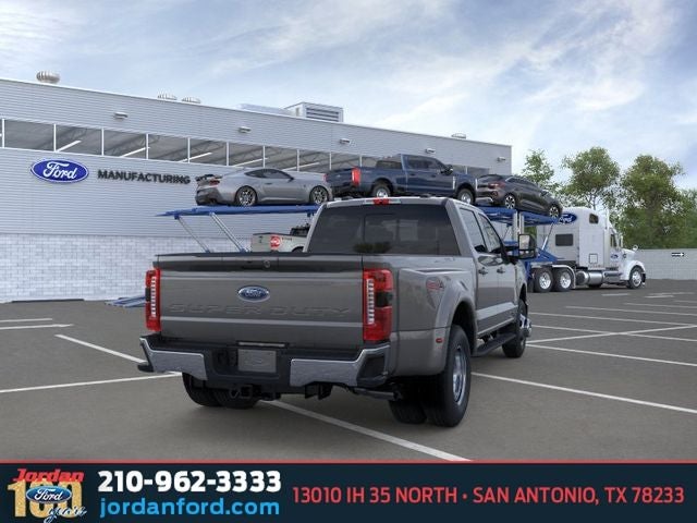 2026 Ford F-350SD Lariat DRW