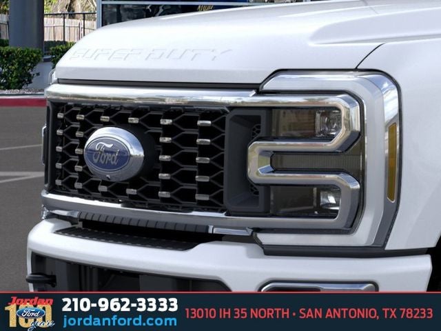 2026 Ford F-350SD Platinum DRW