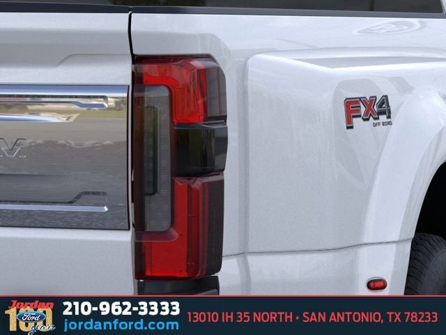 2026 Ford F-350SD Platinum DRW