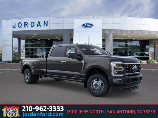 2026 Ford F-350SD Platinum DRW