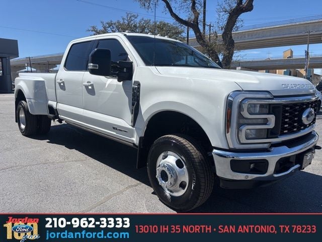 2024 Ford F-350SD Lariat DRW