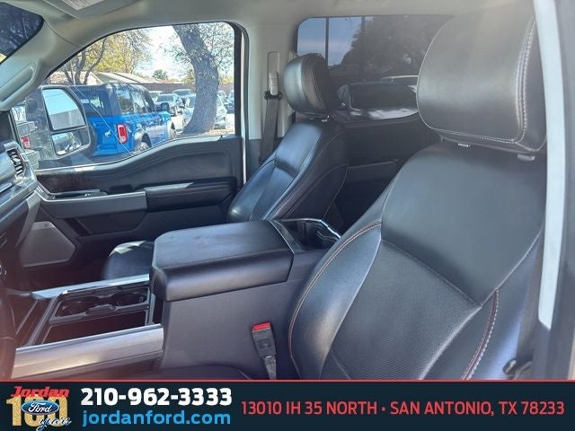 2024 Ford F-350SD Lariat DRW