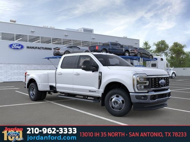 2026 Ford F-350SD Lariat DRW
