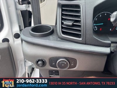 2024 Ford Transit-250 Base MEDIUM ROOF