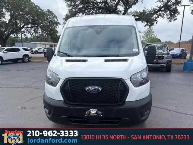 2024 Ford Transit-250 Base MEDIUM ROOF