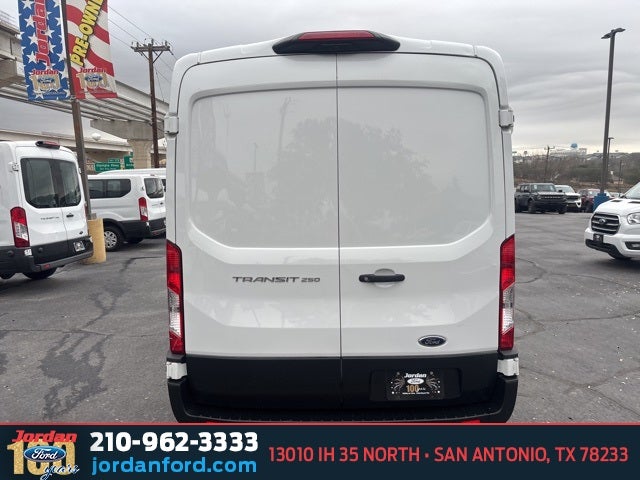 2023 Ford Transit-250 Base Medium Roof