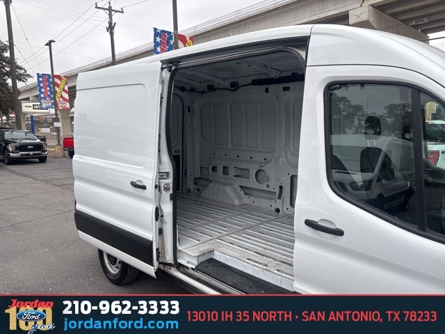 2023 Ford Transit-250 Base Medium Roof