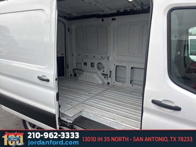 2023 Ford Transit-250 Base Medium Roof