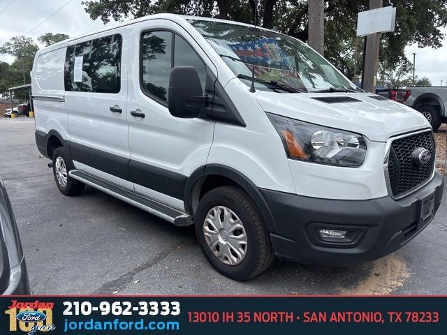 2025 Ford Transit-250 Base