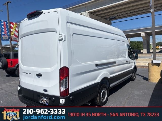 2025 Ford Transit-350 Base