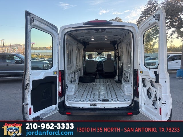 2018 Ford Transit-250 Base