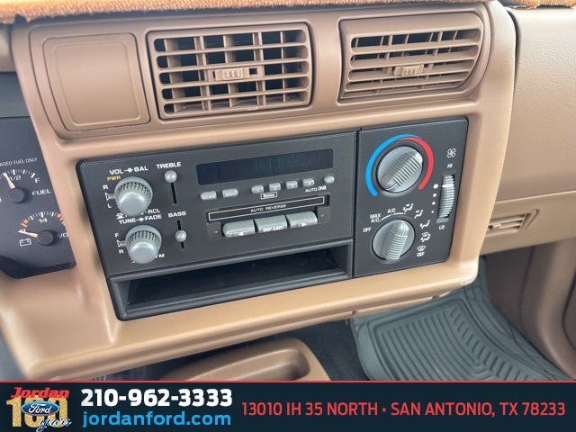 1996 Chevrolet S-10 Base