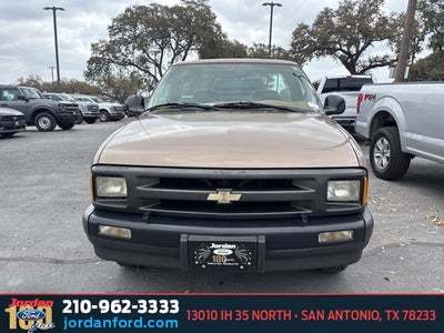 1996 Chevrolet S-10 Base