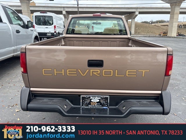 1996 Chevrolet S-10 Base