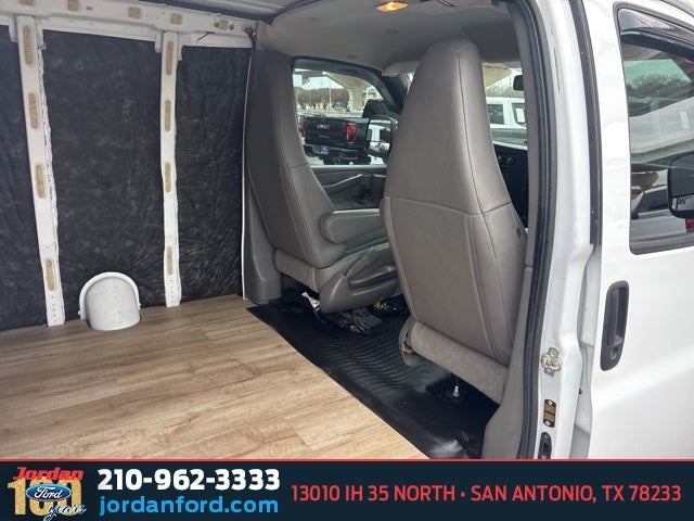 2019 Chevrolet Express 2500 Work Van Cargo