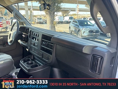 2024 Chevrolet Express 2500 Work Van Cargo