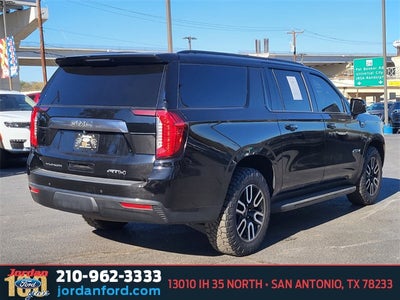 2022 GMC Yukon XL AT4