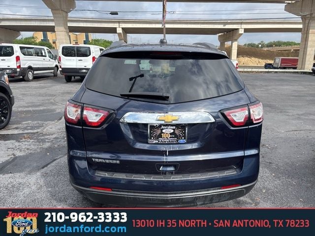 2017 Chevrolet Traverse LS