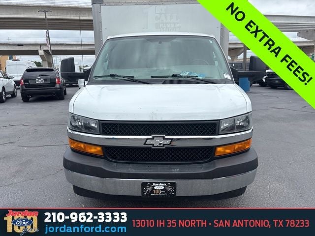 2020 Chevrolet Express 3500 Work Van Cutaway