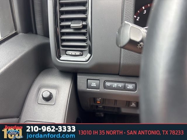 2022 Nissan Frontier PRO-X