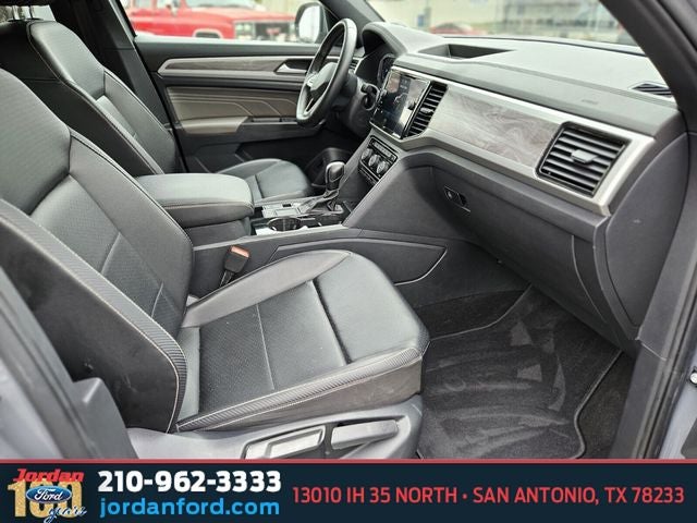 2022 Volkswagen Atlas Cross Sport 3.6L V6 SE w/Technology