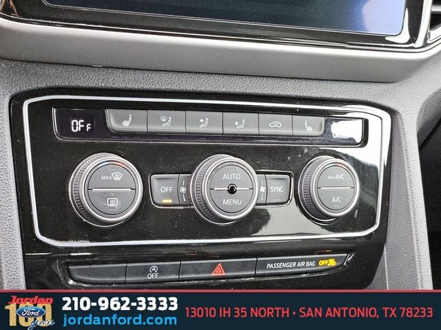 2022 Volkswagen Atlas Cross Sport 3.6L V6 SE w/Technology