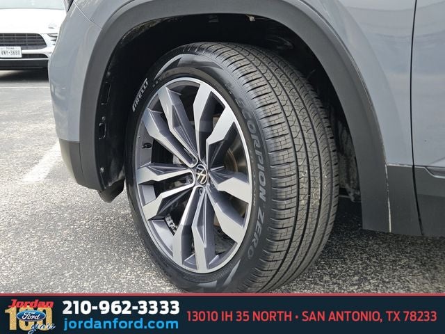 2022 Volkswagen Atlas Cross Sport 3.6L V6 SE w/Technology