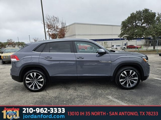 2022 Volkswagen Atlas Cross Sport 3.6L V6 SE w/Technology