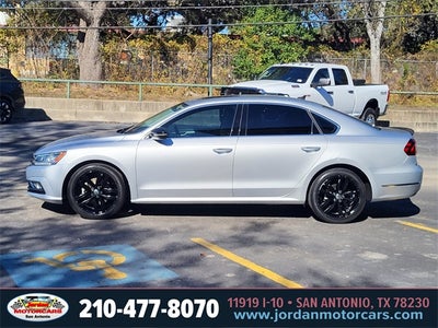 2018 Volkswagen Passat 2.0T SE w/Technology w/Technology