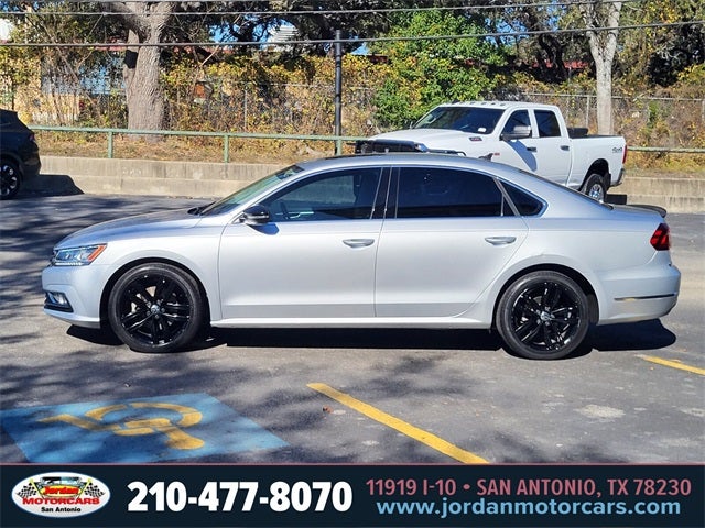 2018 Volkswagen Passat 2.0T SE w/Technology w/Technology